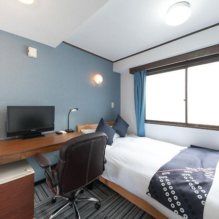 Oyo Hotel Ikebukuro Tokio Buitenkant foto